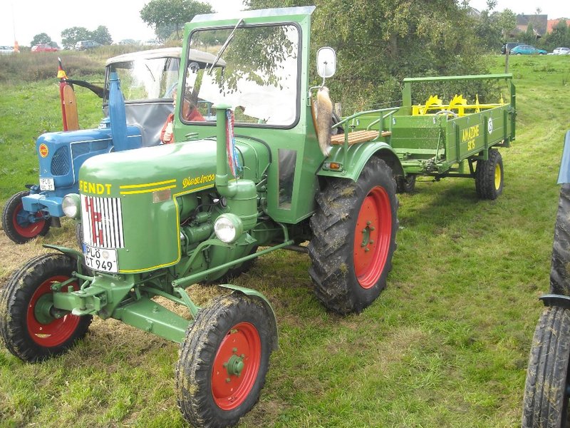 öl einfüllen hilfe. - FENDT Dieselroß - Fendt Oldtimer Forum